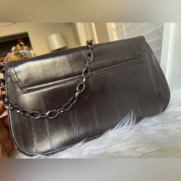 Leslie Fay Vintage brown detachable chain strap Leather shoulder bag - Picture 9 of 11